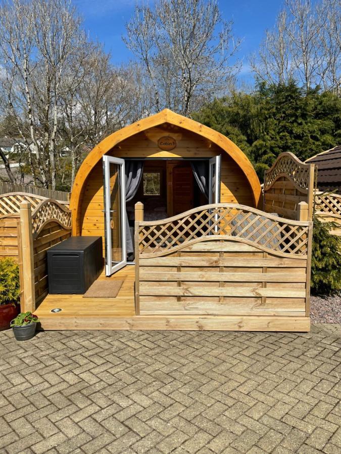 Conifer Cabins Форт-Уильям Экстерьер фото
